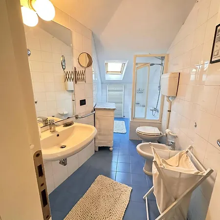 Casa Del Pozzo - Tipica Casa Ligure Ben Ristrutturata- In Pieno Centro E A 50 M Dal Mare Apartment *
